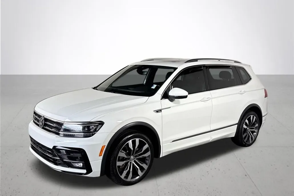 2021 Volkswagen Tiguan SEL Premium R-Line photo 1