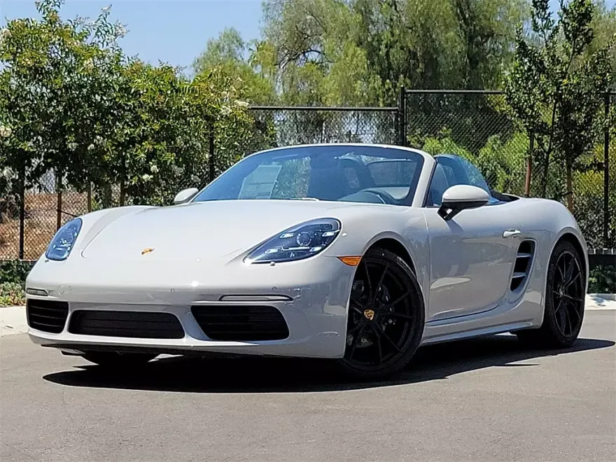 2025 Porsche Boxster photo 1