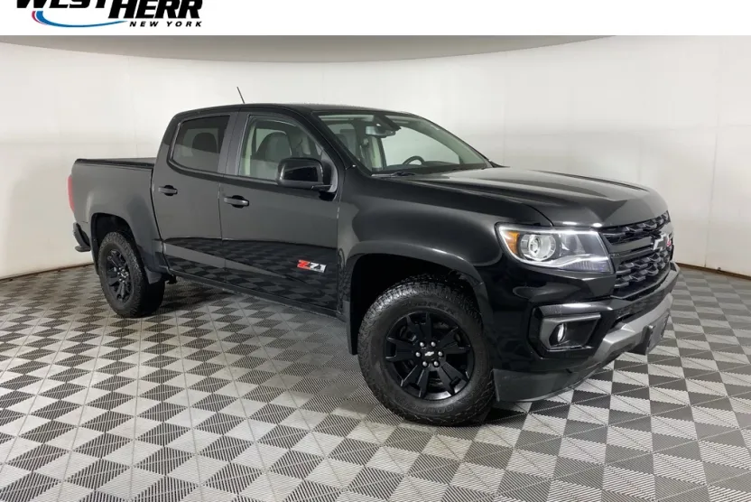 2022 Chevrolet Colorado Z71 photo 1