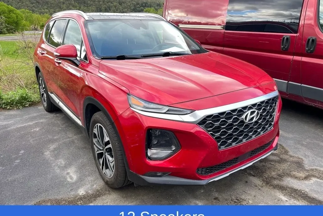 2020 Hyundai Santa Fe SEL photo 1