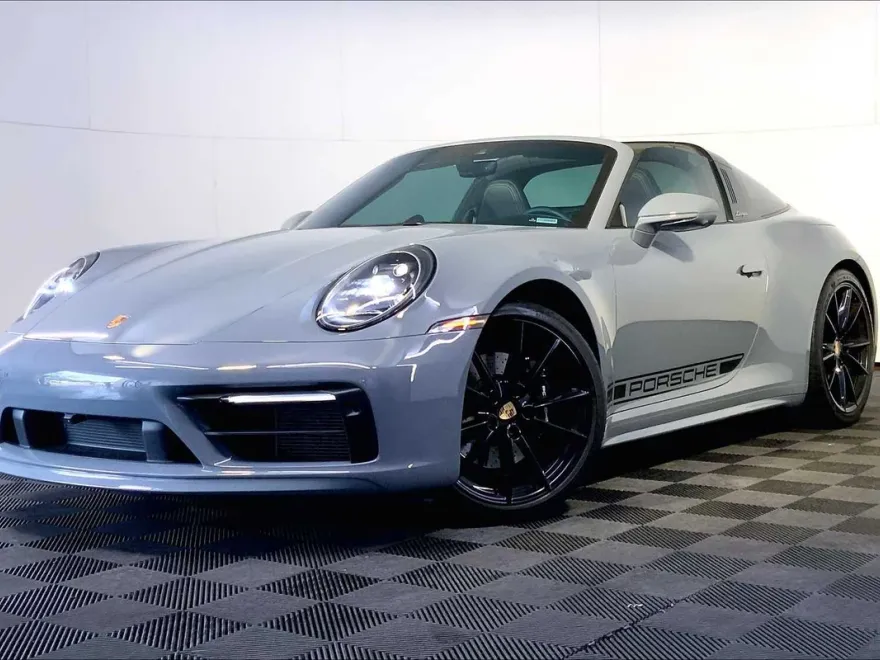2023 Porsche 911 Targa 4S photo 1