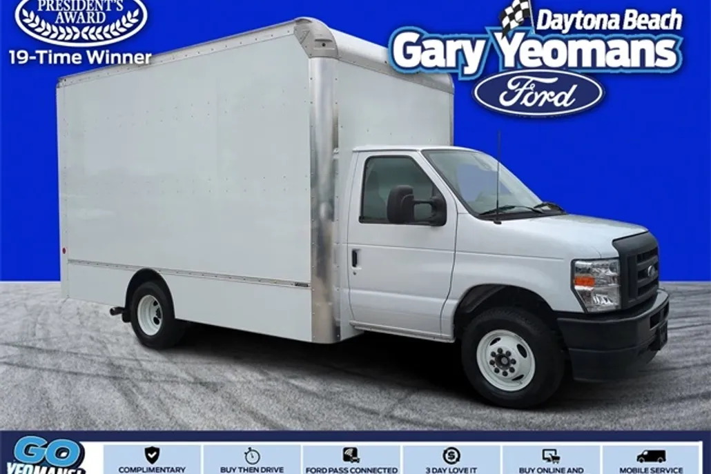 2024 Ford E-450 photo 1