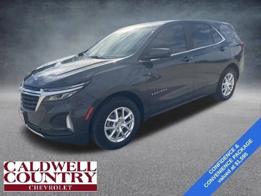 2023 Chevrolet Equinox LT photo 1