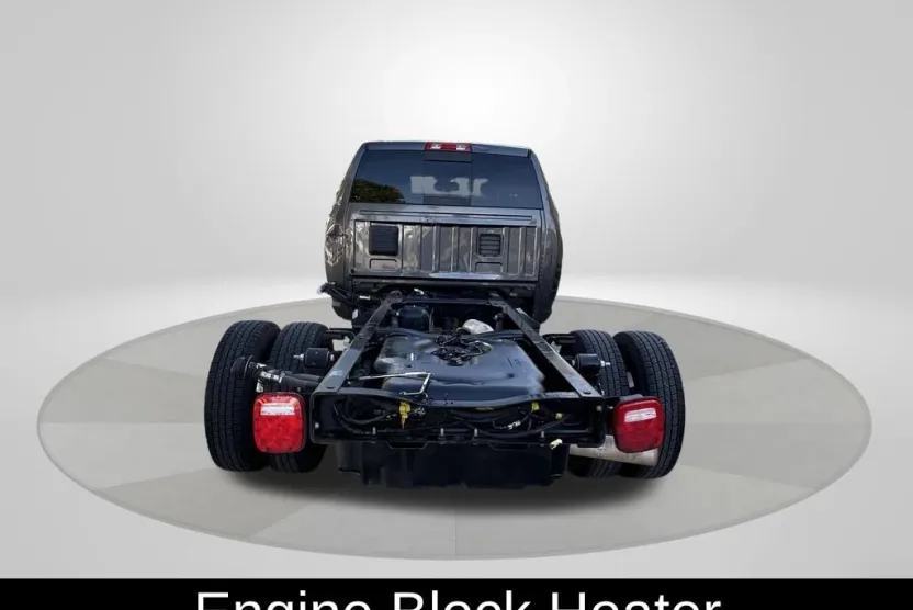 2023 Ram 3500 Tradesman photo 1