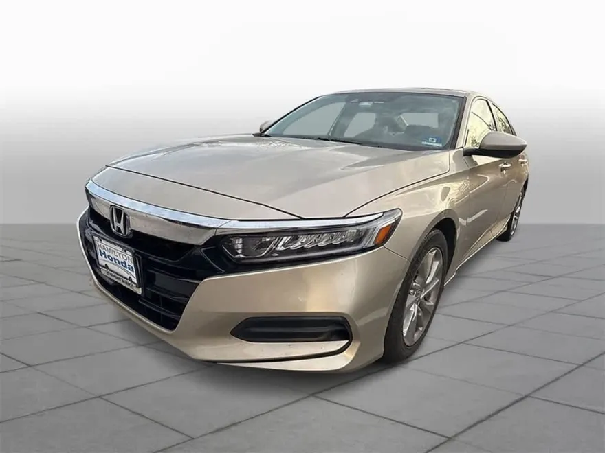 2018 Honda Accord LX 1.5T photo 1