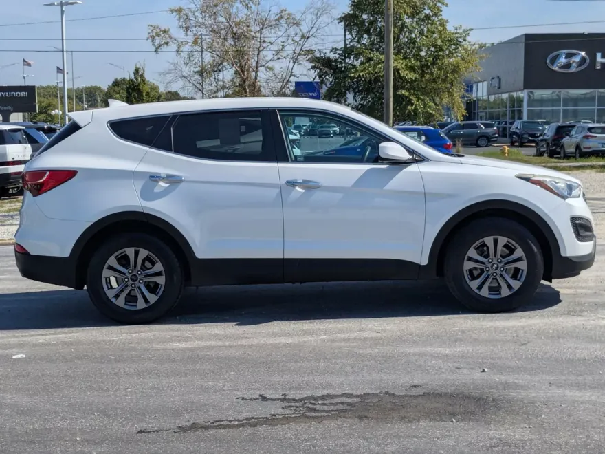 2016 Hyundai Santa Fe Sport Base photo 1