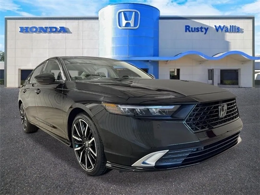 2025 Honda Accord Hybrid Touring photo 1