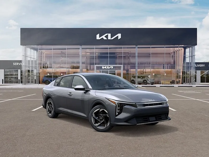 2025 Kia K4 EX photo 1