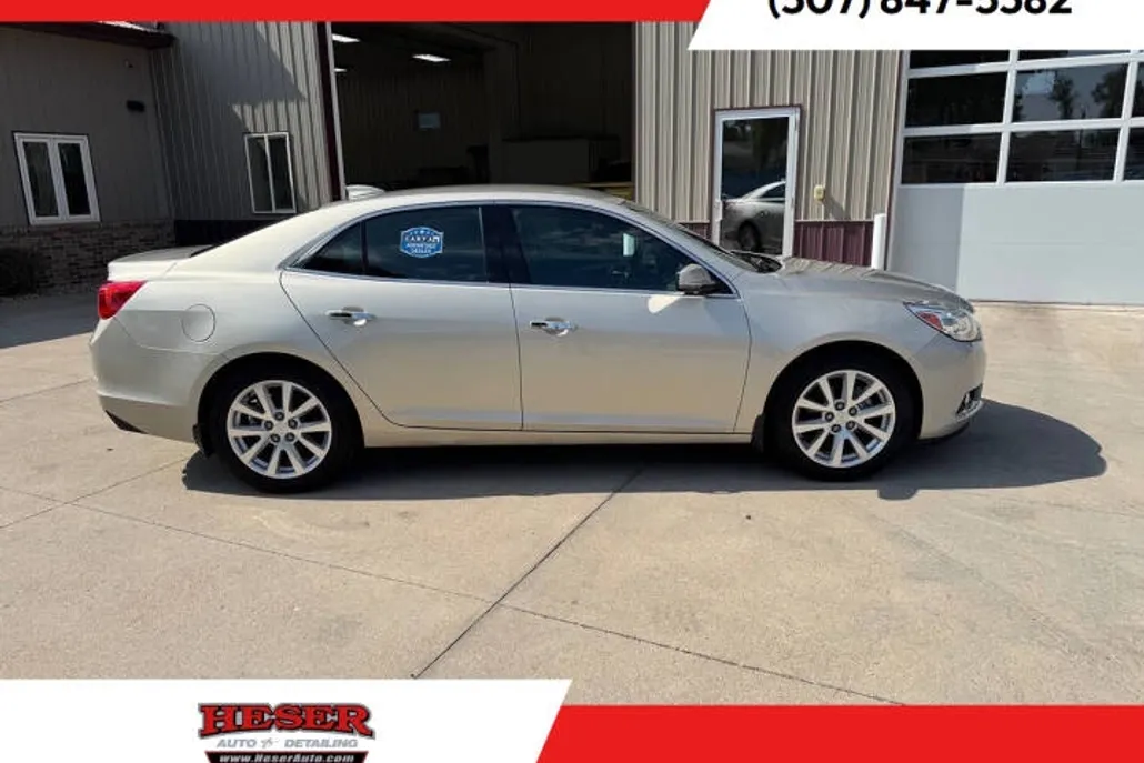 2016 Chevrolet Malibu Limited LTZ photo 1