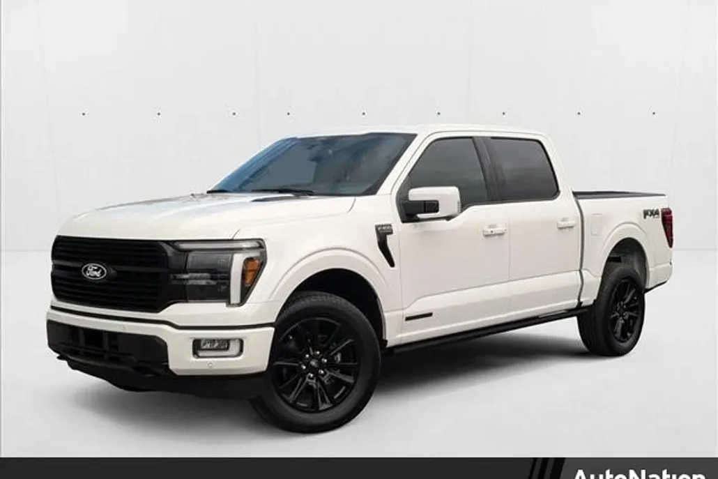 2025 Ford F-150 Platinum photo 1