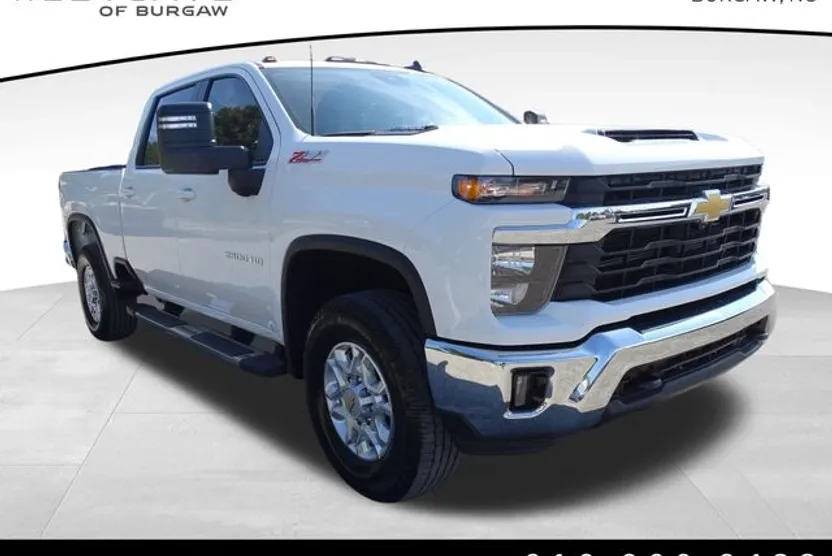 2024 Chevrolet Silverado 2500HD LT photo 1
