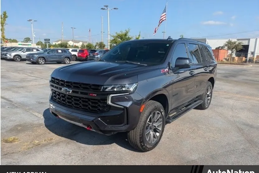 2023 Chevrolet Tahoe Z71 photo 1