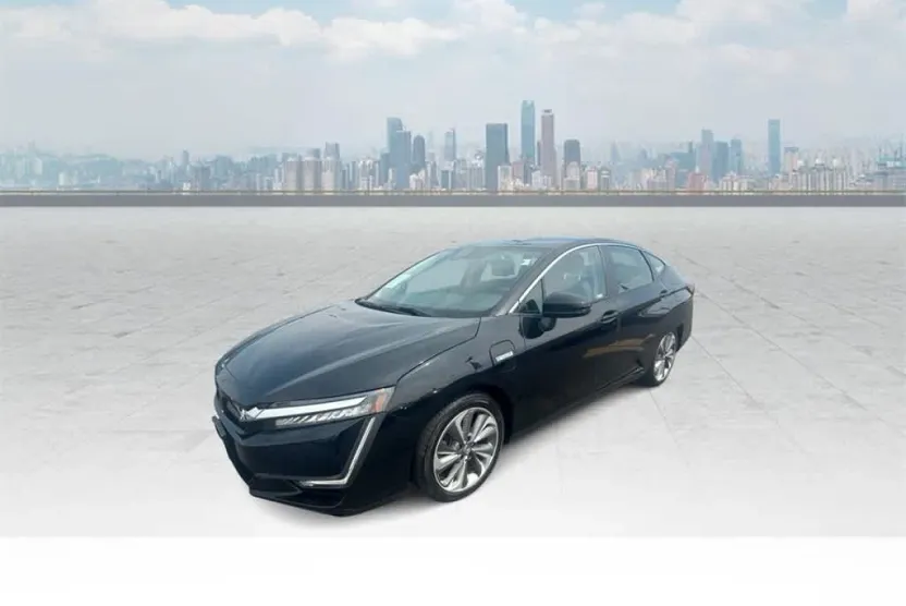 2018 Honda Clarity Plug-In Hybrid photo 1