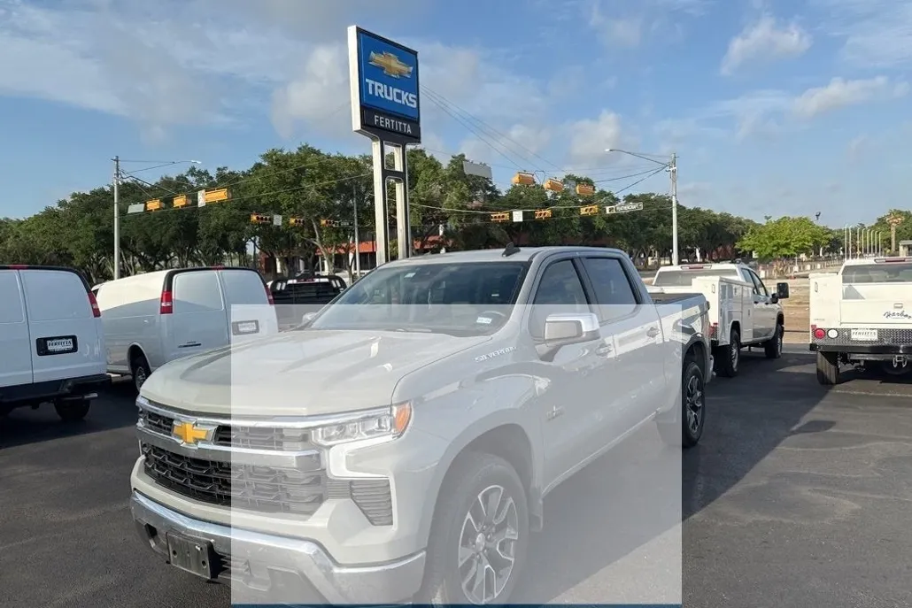 2024 Chevrolet Silverado 1500 LT Texas Edition photo 1