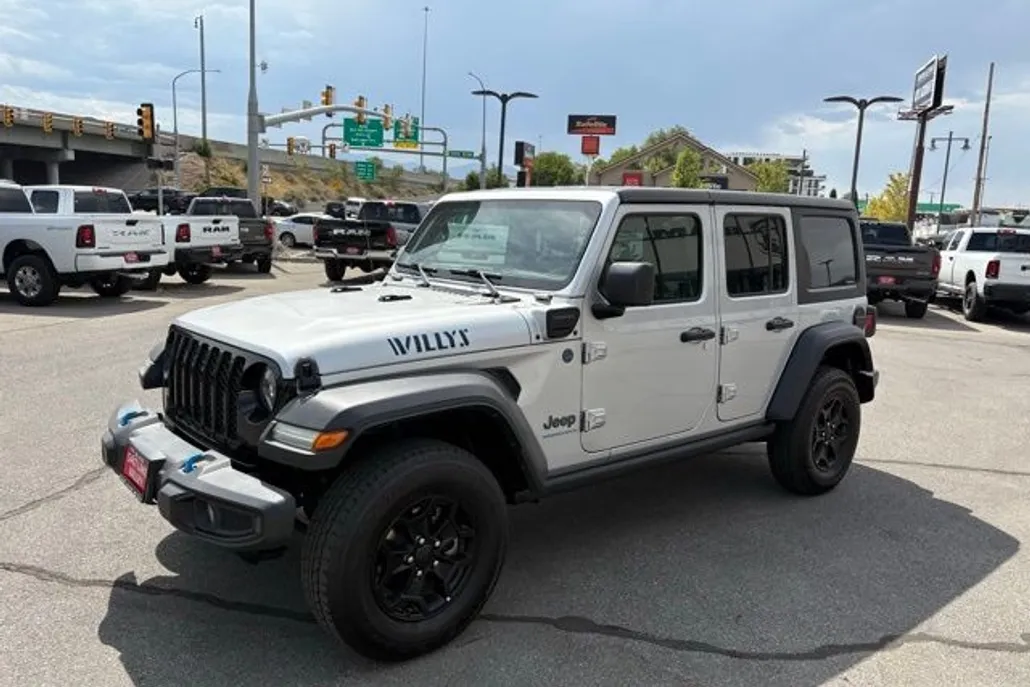 2023 Jeep Wrangler 4xe Willys photo 1