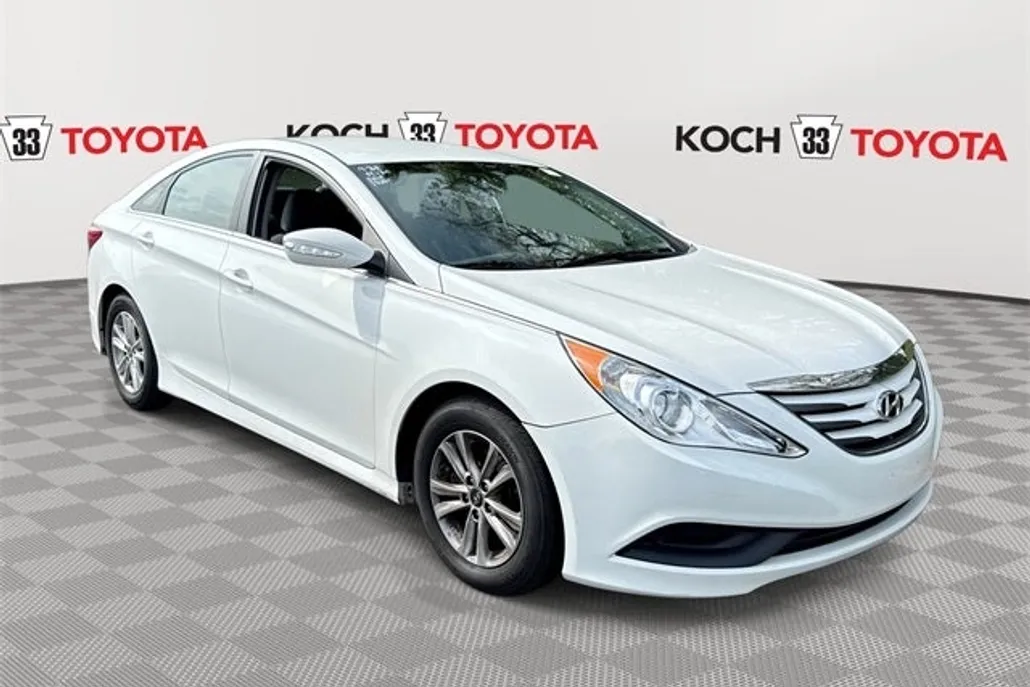 2014 Hyundai Sonata GLS photo 1