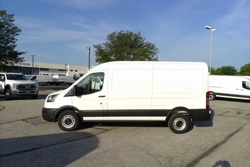 2025 Ford Transit Cargo Van photo 1
