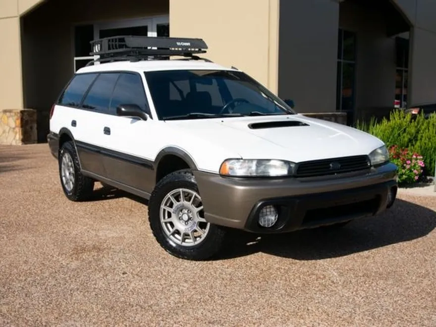 1997 Subaru Legacy Outback photo 1