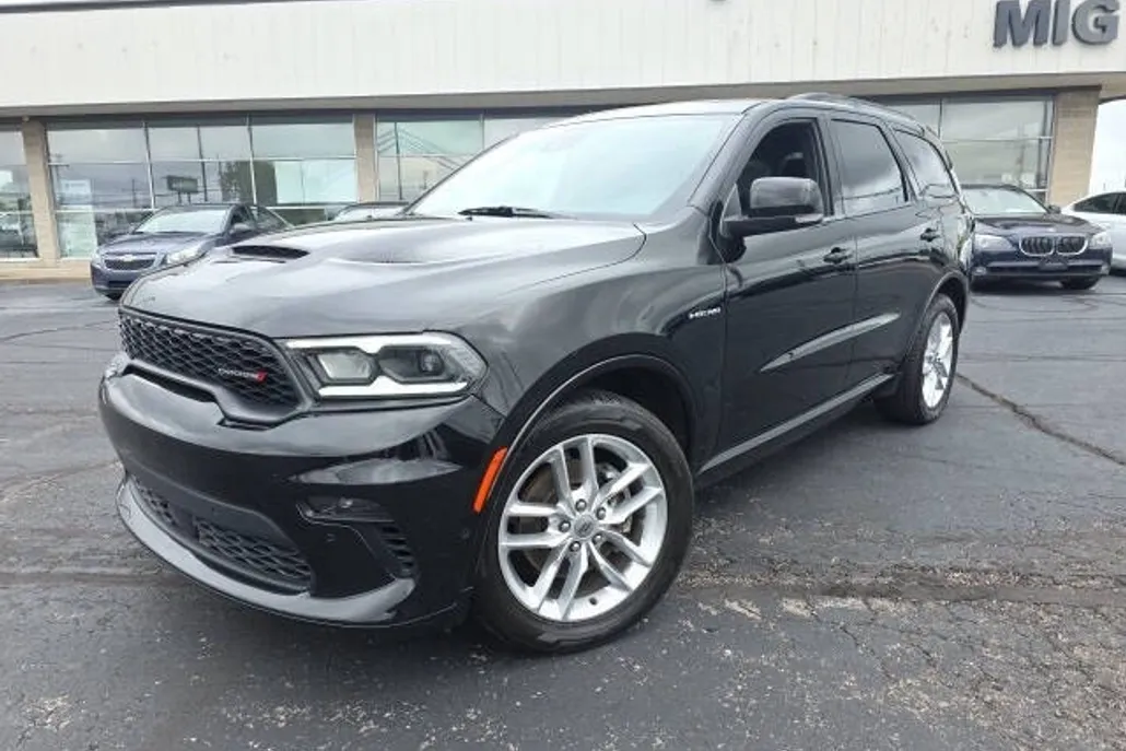 2023 Dodge Durango R/T Plus photo 1