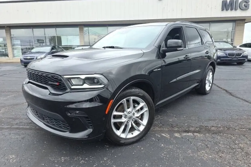 2023 Dodge Durango R/T Plus photo 1