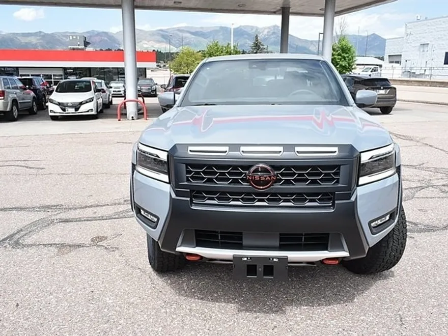 2025 Nissan Frontier PRO-4X photo 1