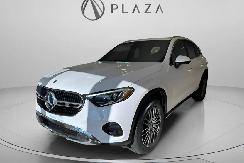 2025 Mercedes Benz GLC 300 4MATIC photo 1