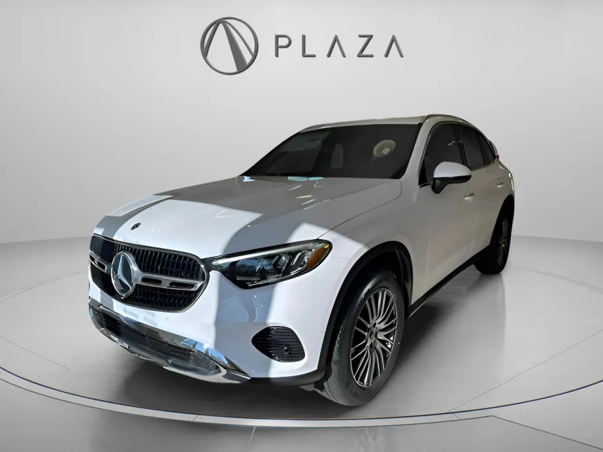 2025 Mercedes Benz GLC 300 4MATIC photo 1