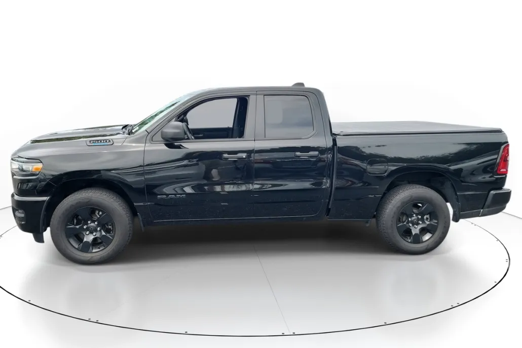 2025 Ram 1500 Tradesman photo 1