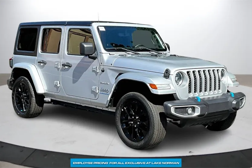 2023 Jeep Wrangler Sahara 4xe photo 1