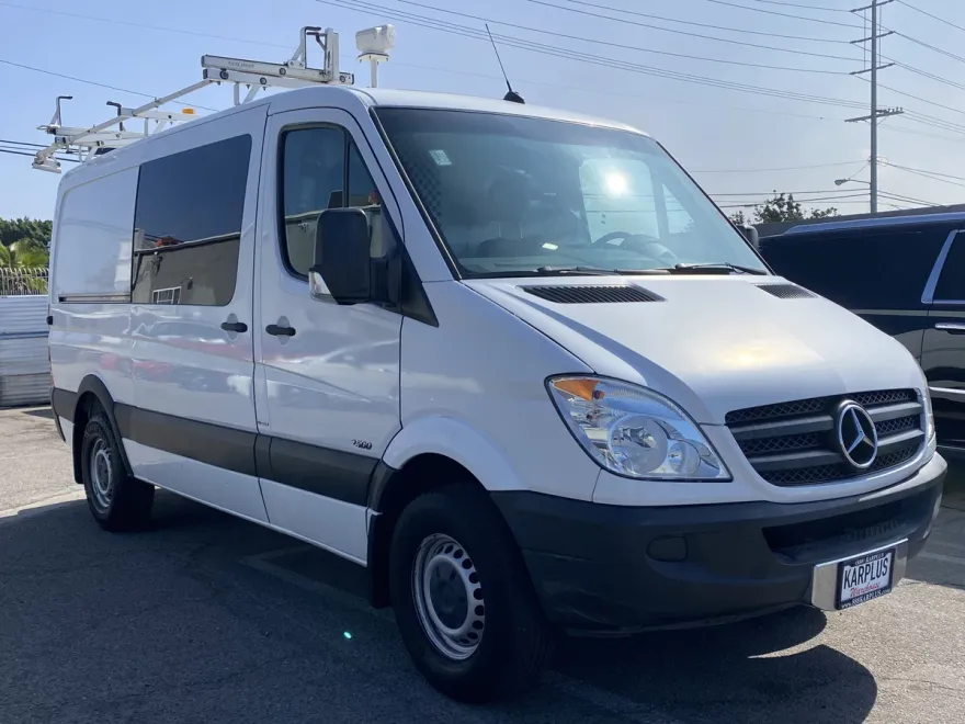 2012 Mercedes Benz Sprinter 2500 photo 1