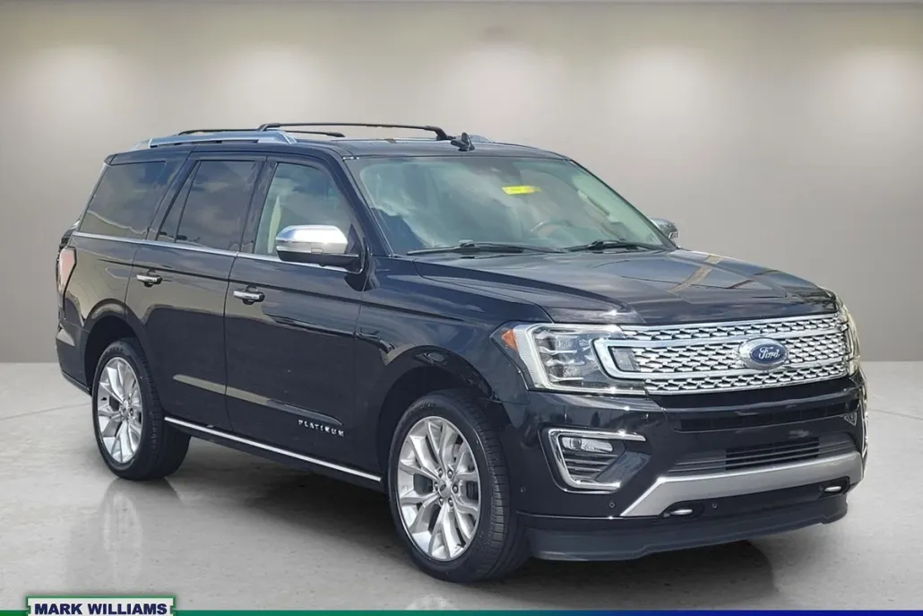 2019 Ford Expedition Platinum photo 1