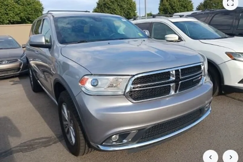 2017 Dodge Durango SXT photo 1