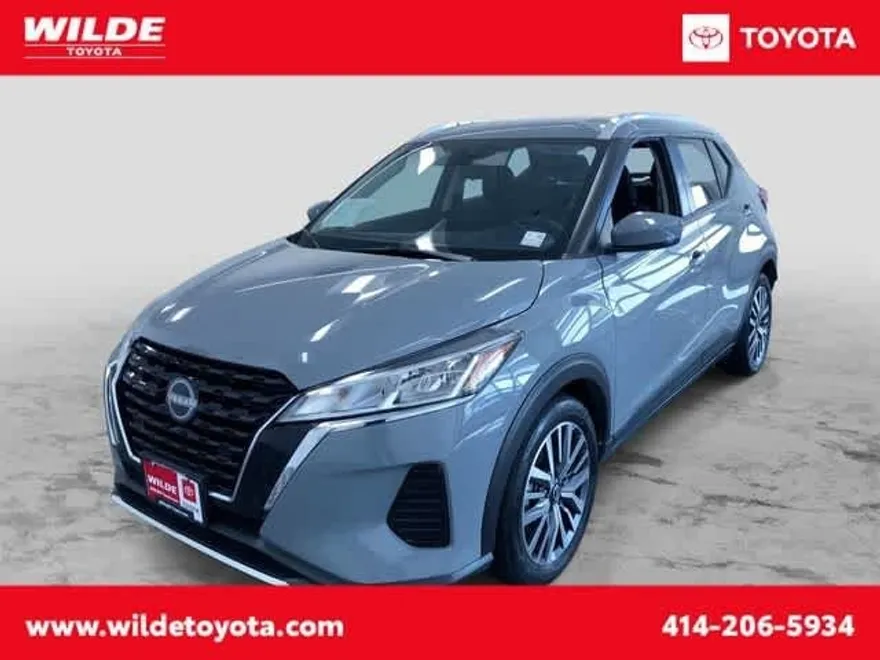 2024 Nissan Kicks SV photo 1
