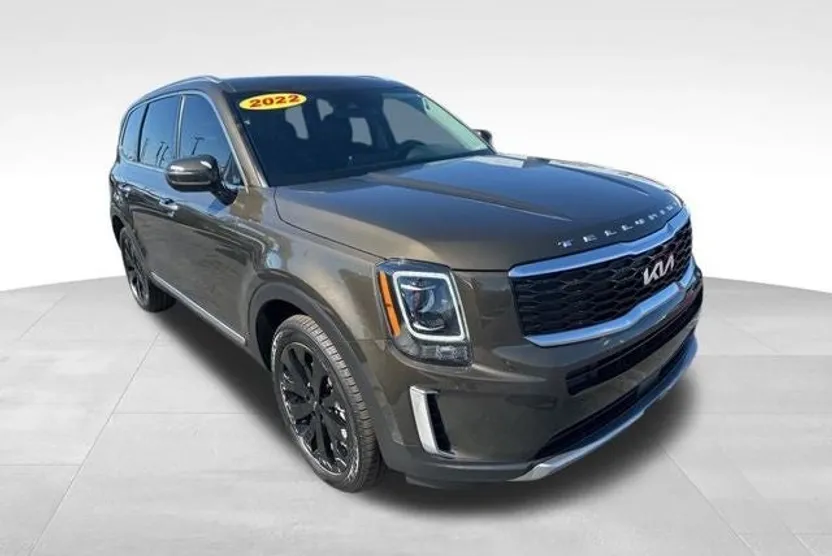 2022 Kia Telluride S photo 1