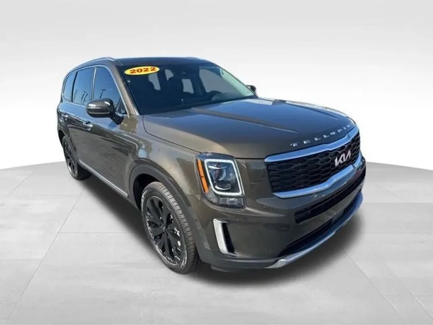 2022 Kia Telluride S photo 1