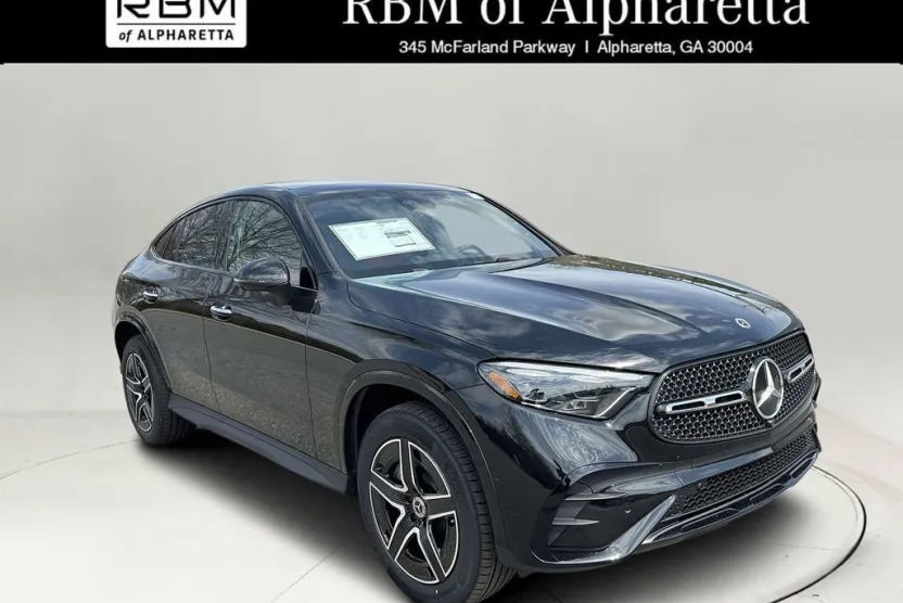 2025 Mercedes Benz GLC 300 4MATIC photo 1