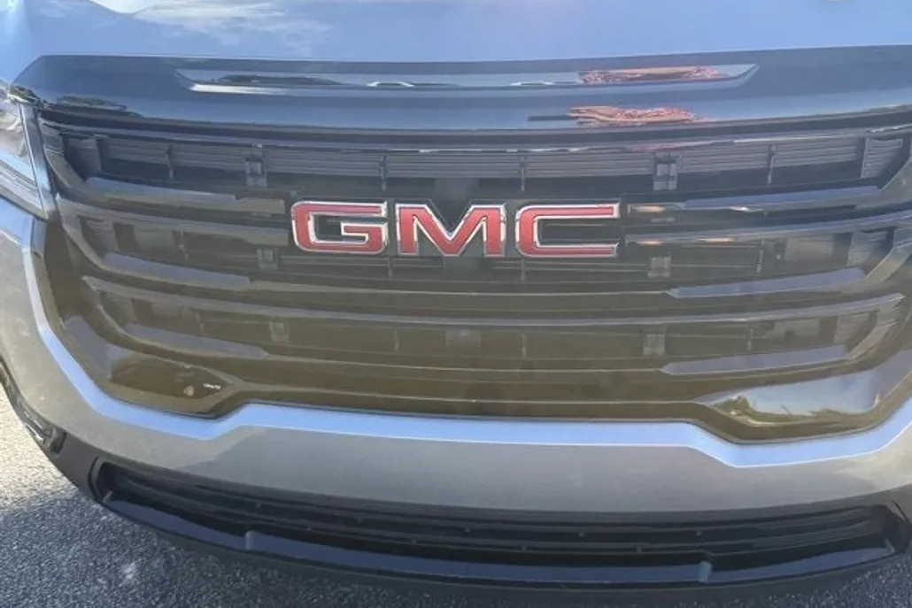 2023 Gmc Acadia SLE photo 1