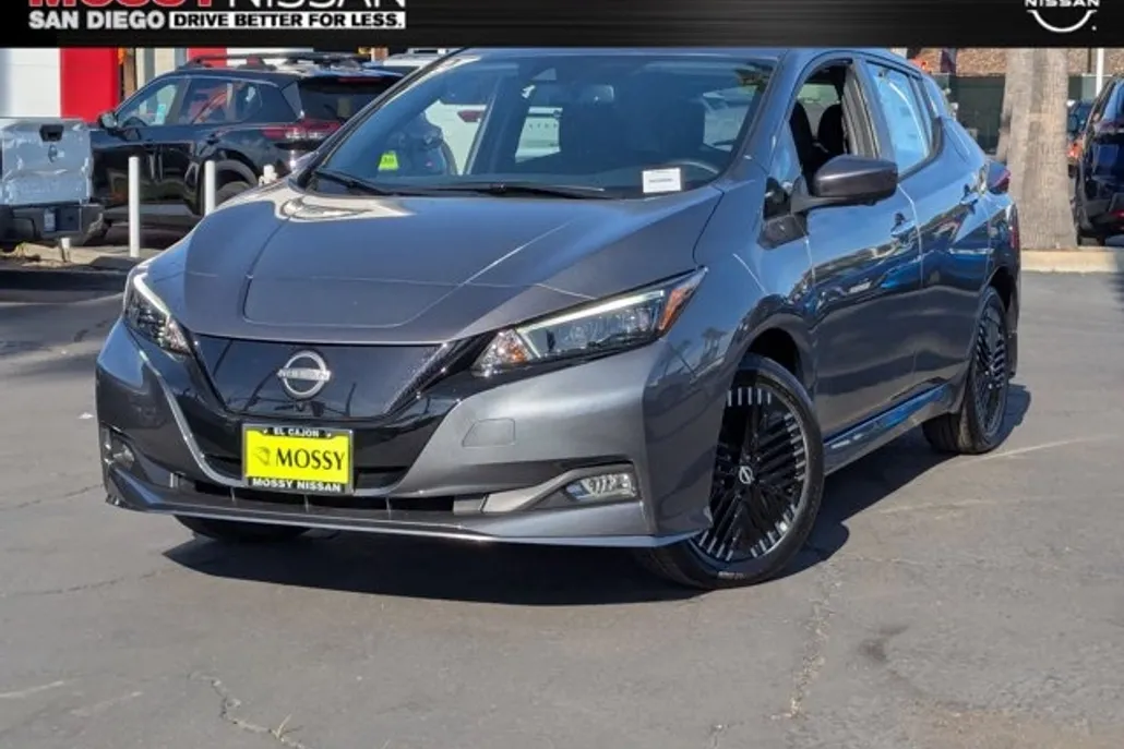 2025 Nissan Leaf SV Plus photo 1