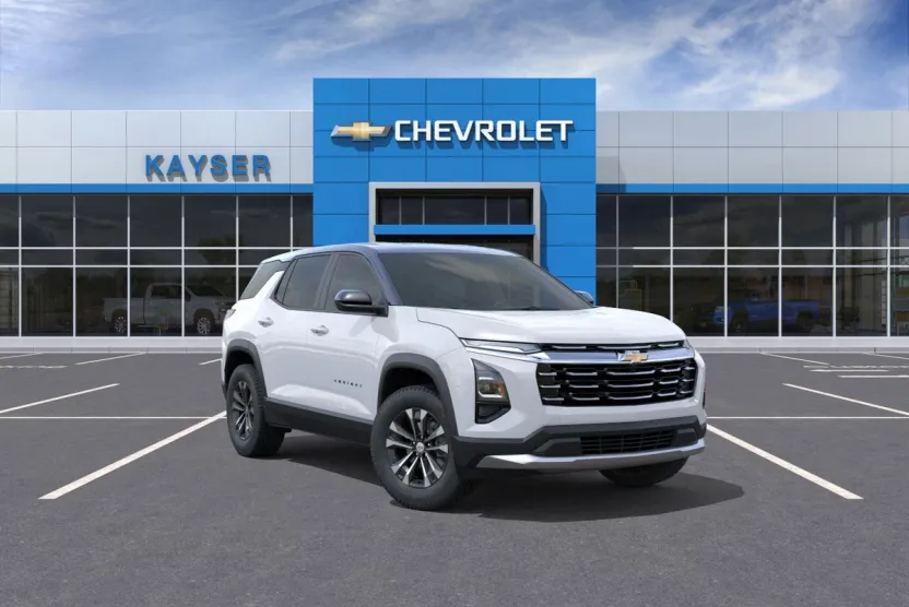 2026 Chevrolet Equinox LT photo 1