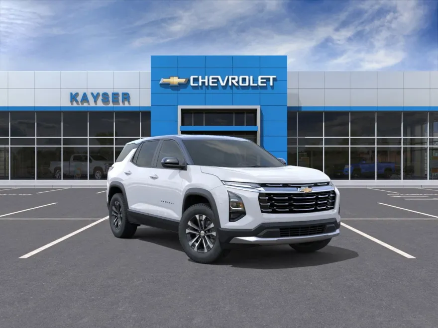 2026 Chevrolet Equinox LT photo 1