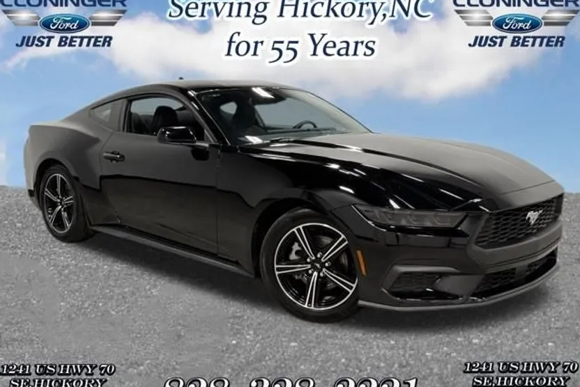 2025 Ford Mustang EcoBoost photo 1