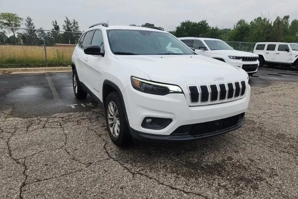 2022 Jeep Cherokee Latitude Lux photo 1