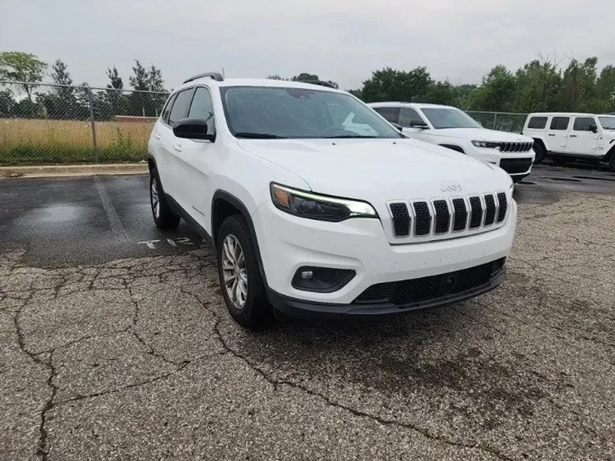 2022 Jeep Cherokee Latitude Lux photo 1