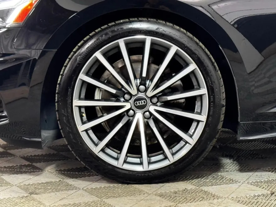 2022 Audi A5 Quattro Premium Plus photo 1