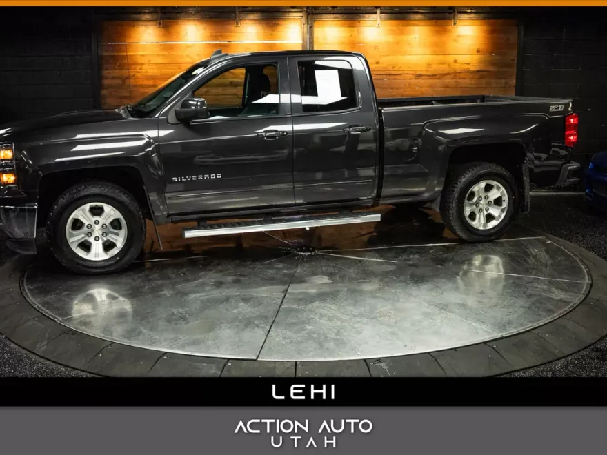 2015 Chevrolet Silverado 1500 LT photo 1