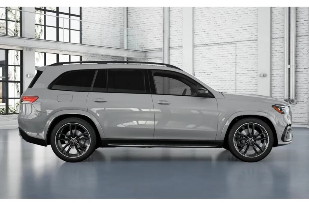 2026 Mercedes Benz GLS 580 4MATIC photo 1