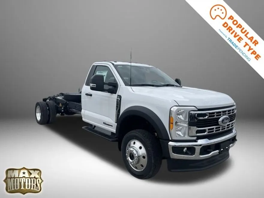2023 Ford F-550 XLT photo 1