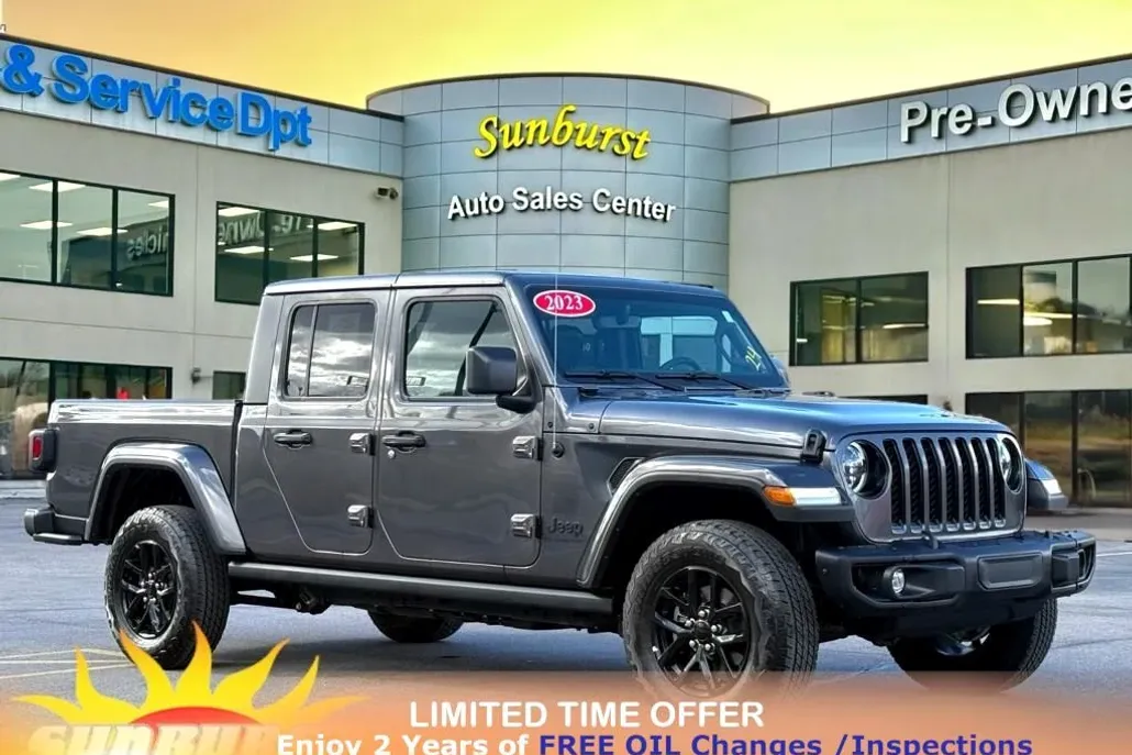 2023 Jeep Gladiator Sport Freedom photo 1