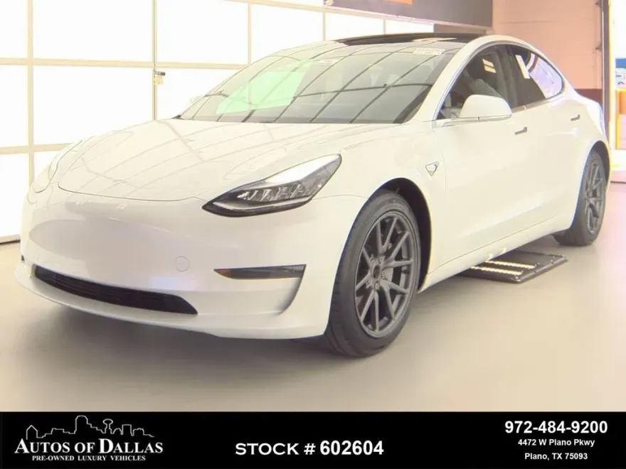 2020 Tesla Model 3 Performance photo 1