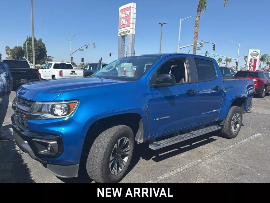 2022 Chevrolet Colorado Z71 photo 1